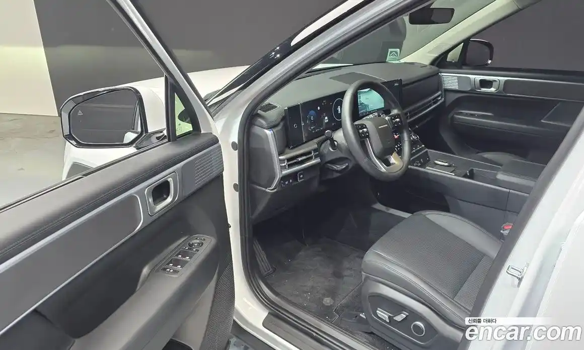 Hyundai Santa Fe 2023 1.6 автомат (гидро), фото 10