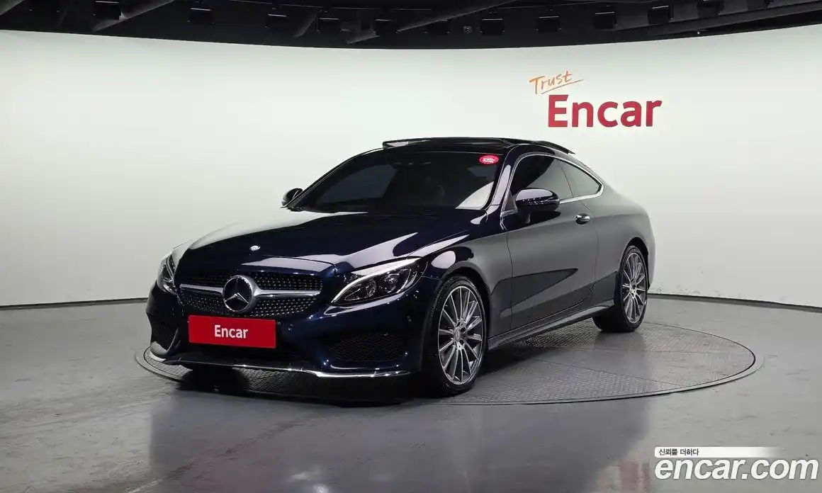 Mercedes-Benz C-Class 2017 2.1 гидро, фото 1 Mercedes-Benz C-Class 2017 2.1 гидро, фото 1