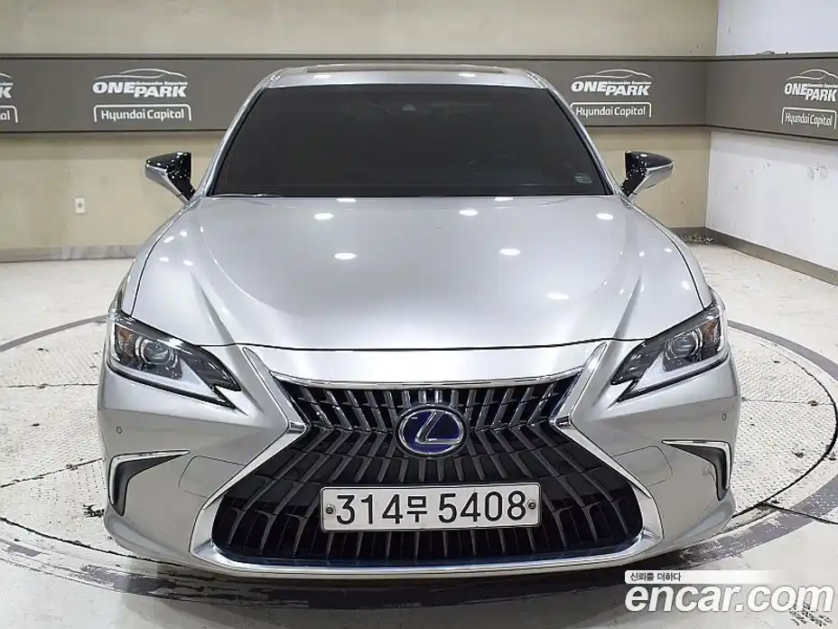 Lexus ES 2022 2.5 гидро, фото 2
