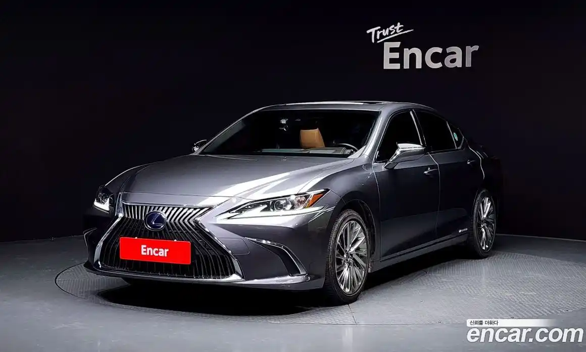 Lexus ES 2021 2.5 гидро, фото 1