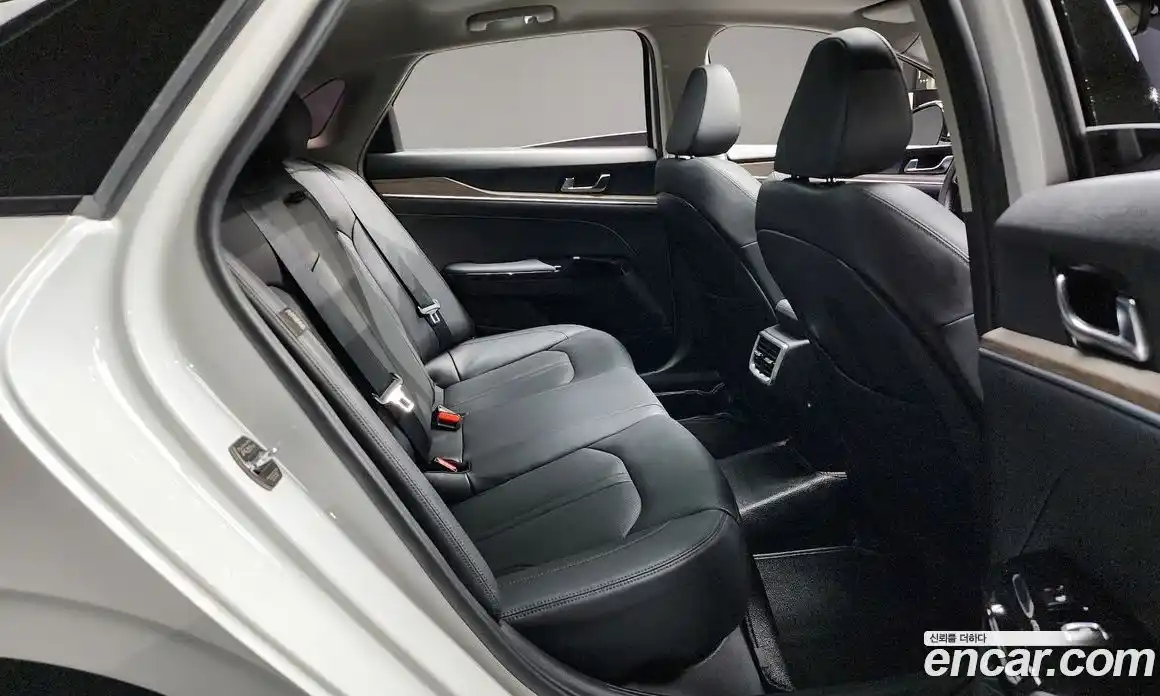 Kia K5 (Optima) 2021 1.6 автомат (гидро), фото 11