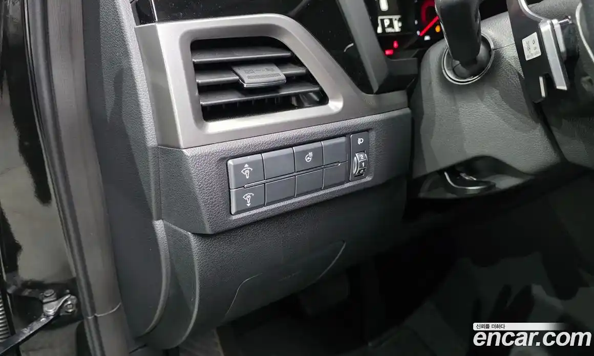 SsangYong Korando 2025 1.5 автомат (гидро), фото 27