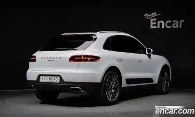 Porsche Macan 2018 2.0 автомат (гидро), миниатюра 2