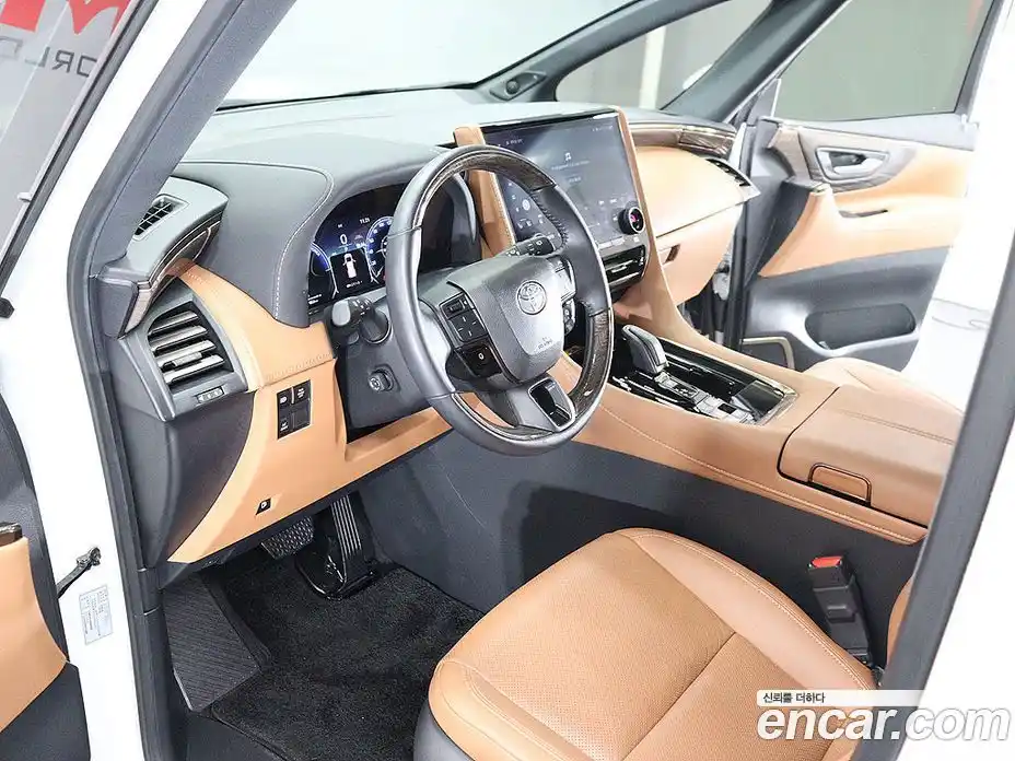 Toyota Alphard 2023 2.5 гидро, фото 16