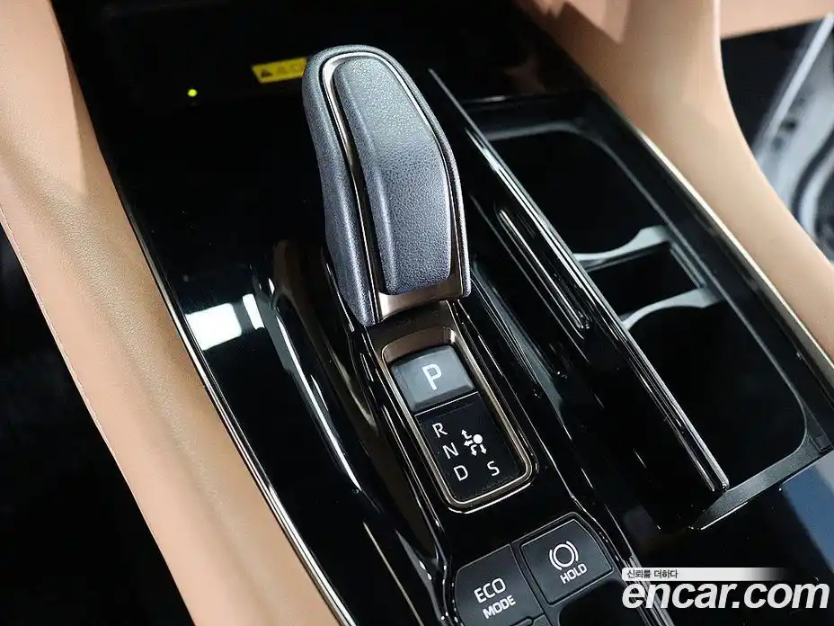 Toyota Alphard 2023 2.5 гидро, фото 8