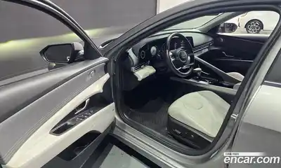 Hyundai Avante 2020 1.6 автомат (гидро), миниатюра 11