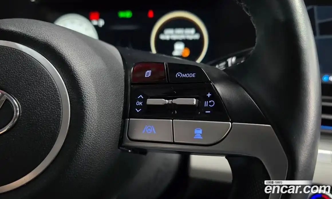 Hyundai Avante 2020 1.6 автомат (гидро), фото 17