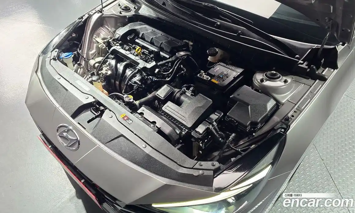 Hyundai Avante 2020 1.6 автомат (гидро), фото 6