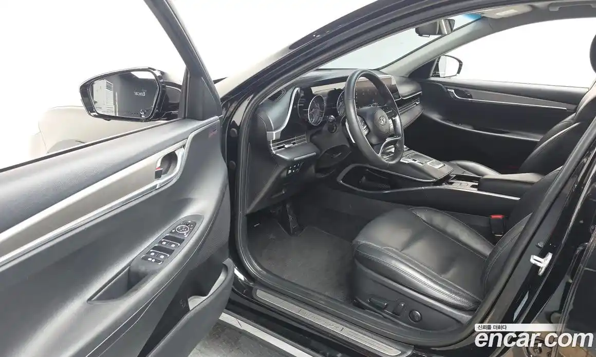 Hyundai Grandeur 2021 2.5 автомат (гидро), фото 13