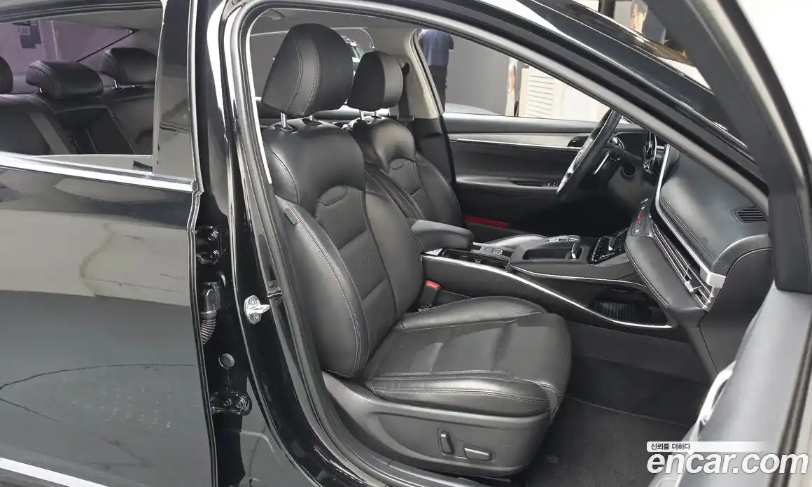 Hyundai Grandeur 2021 2.5 автомат (гидро), фото 16