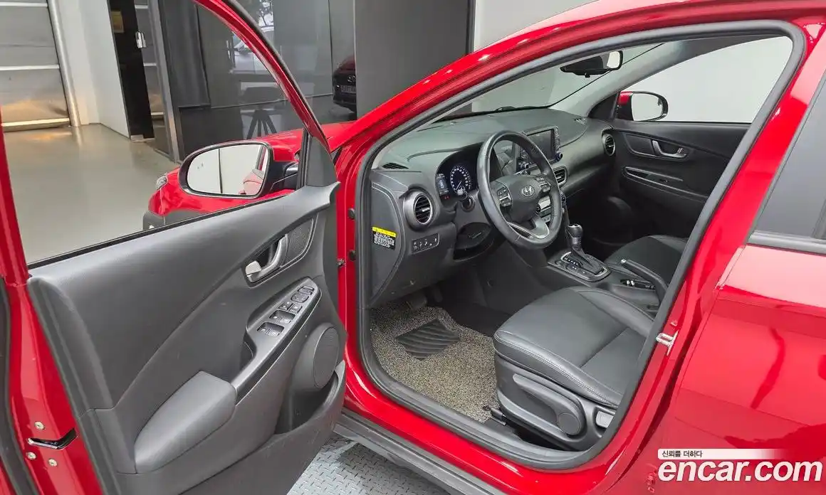 Hyundai Kona 2019 1.6 автомат (гидро), фото 13