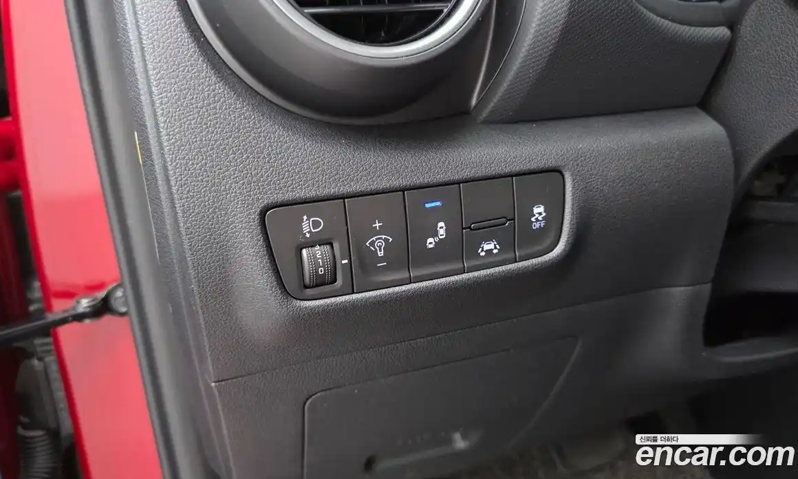 Hyundai Kona 2019 1.6 автомат (гидро), фото 22