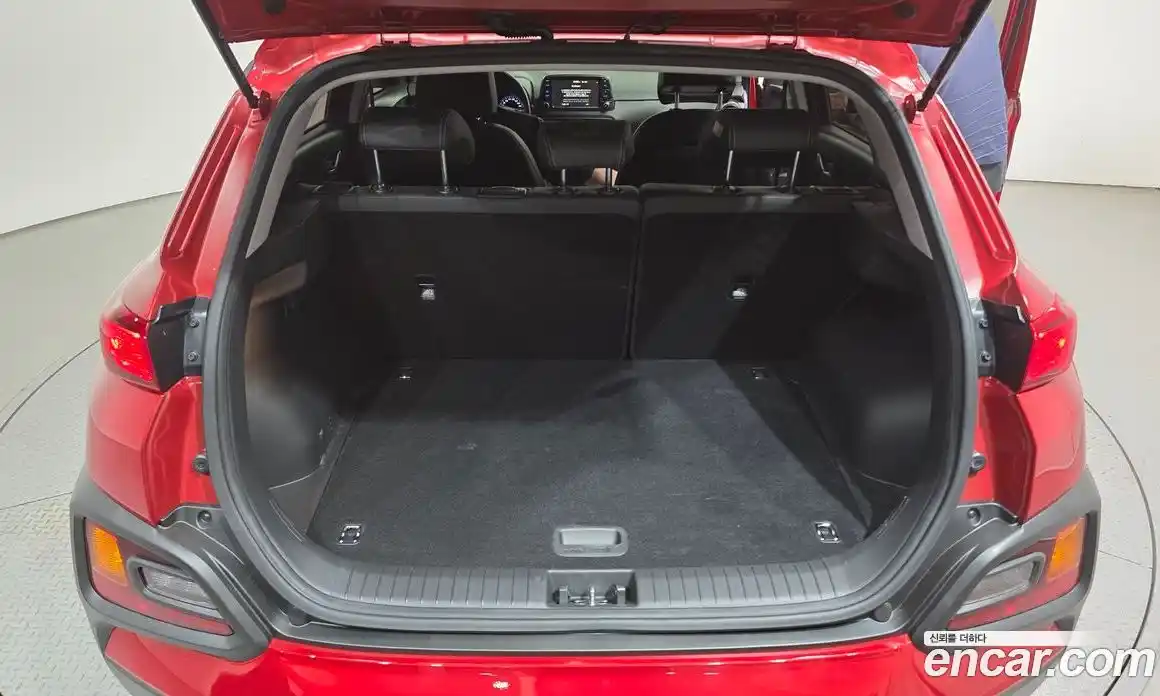 Hyundai Kona 2019 1.6 автомат (гидро), фото 30