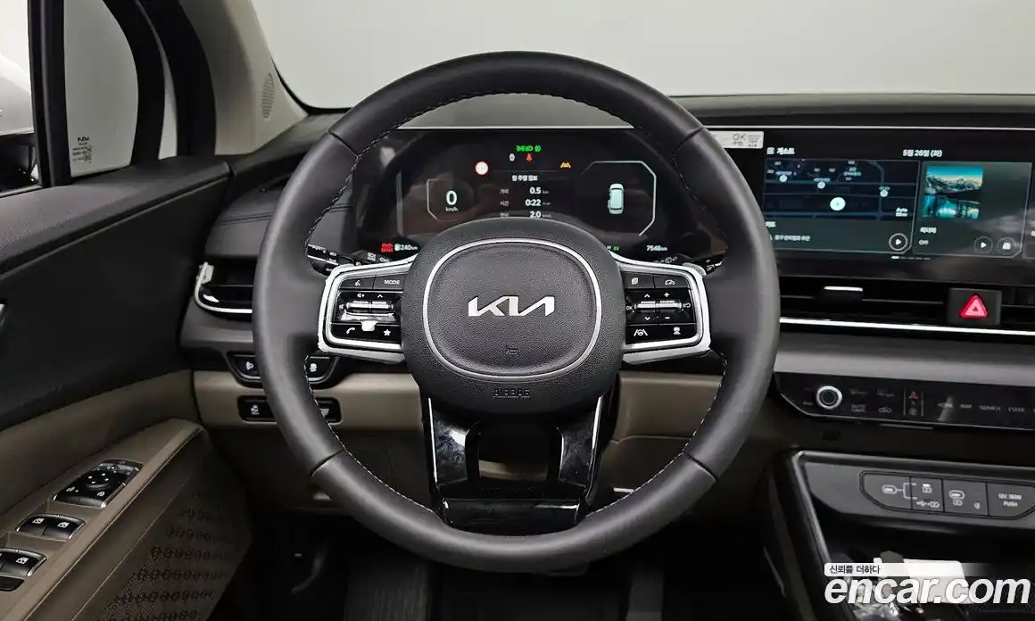 Kia Carnival 2024 1.6 автомат (гидро), фото 13