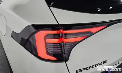 Kia Sportage 2025 1.6 автомат (гидро), миниатюра 9