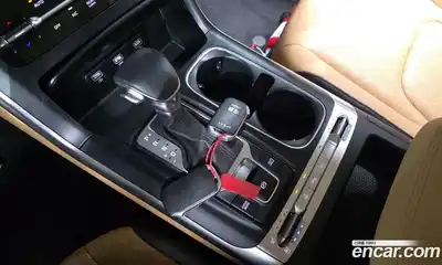 Kia Carnival 2023 2.2 автомат (гидро), миниатюра 12