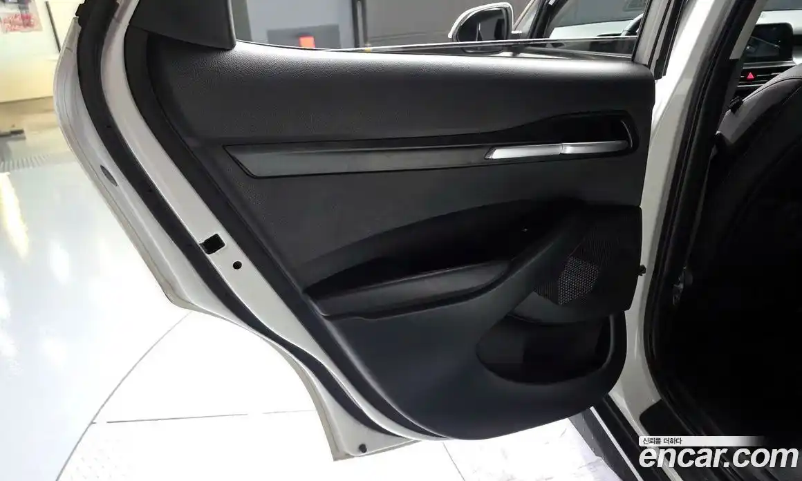 Kia Seltos 2024 1.6 автомат (гидро), фото 15