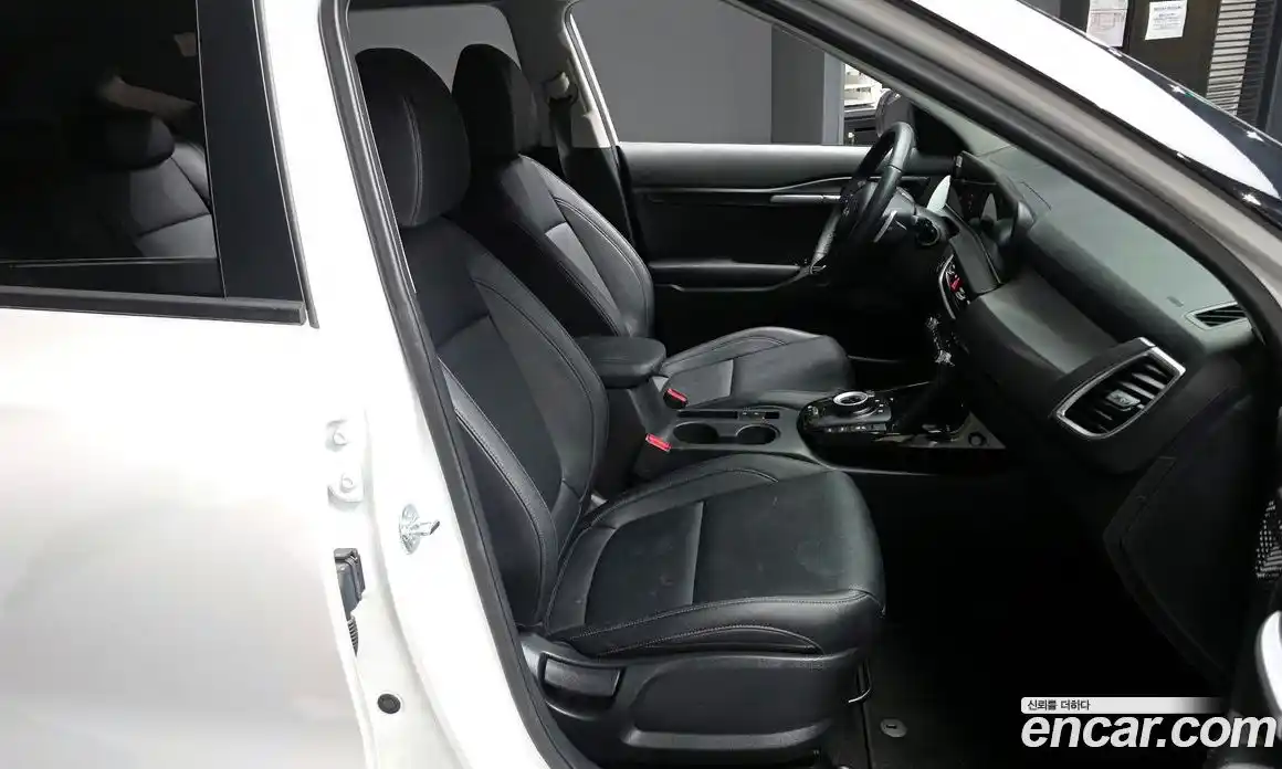 Kia Seltos 2024 1.6 автомат (гидро), фото 17