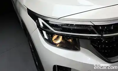 Kia Seltos 2024 1.6 автомат (гидро), миниатюра 8