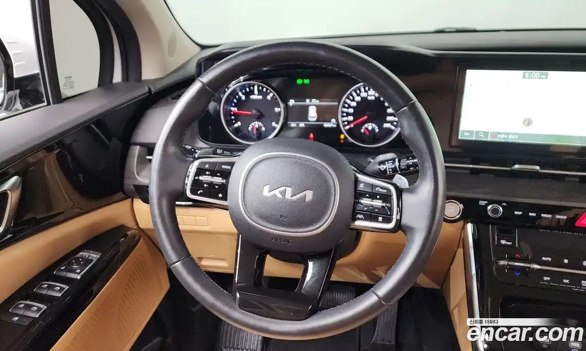 Kia Carnival 2022 2.2 автомат (гидро), фото 18