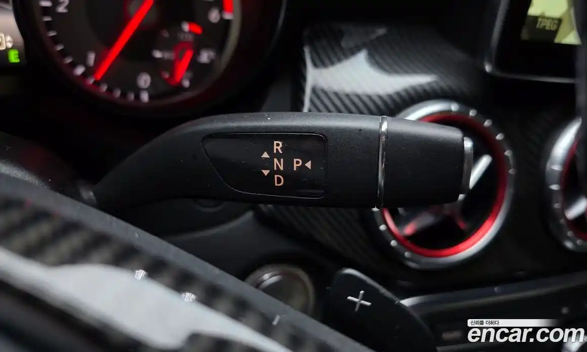 Mercedes-Benz CLA-Class 2015 2.1 гидро, фото 9 Mercedes-Benz CLA-Class 2015 2.1 гидро, фото 9