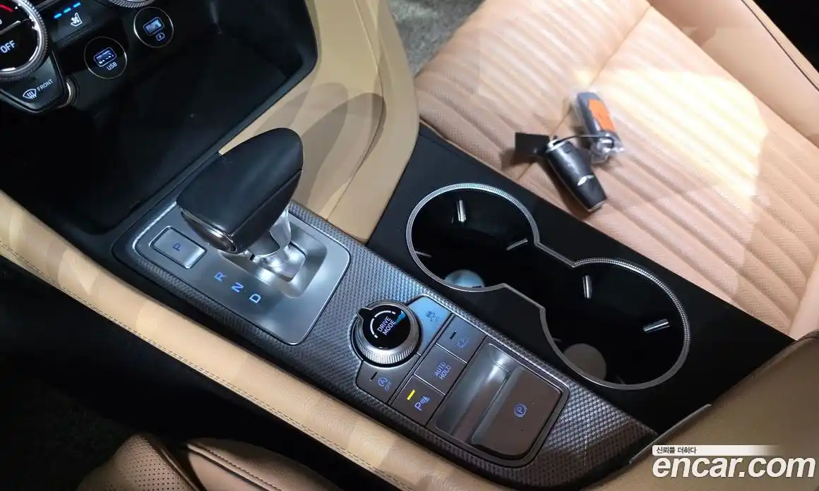 Genesis G70 2021 2.0 автомат (гидро), фото 12