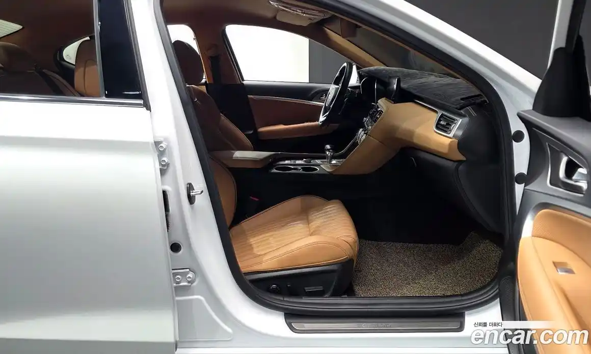 Genesis G70 2021 2.0 автомат (гидро), фото 16