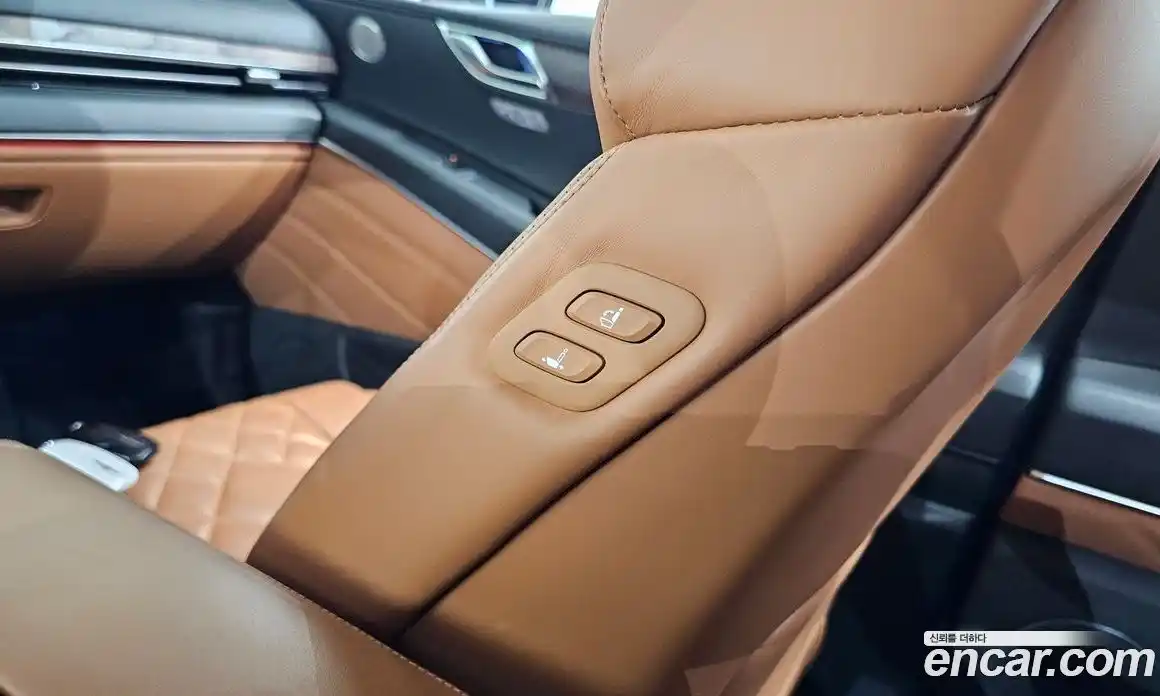 Genesis GV80 2023 2.5 автомат (гидро), фото 24