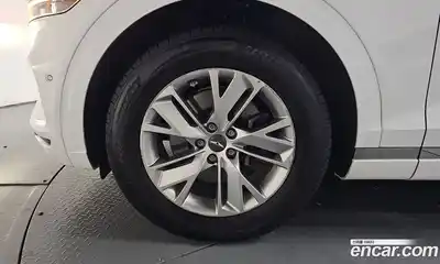 Genesis GV70 2021 2.5 автомат (гидро), миниатюра 4