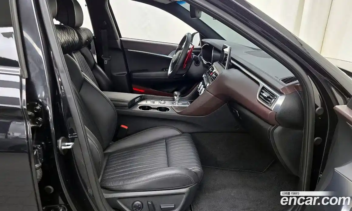 Genesis G70 2020 2.0 автомат (гидро), фото 11