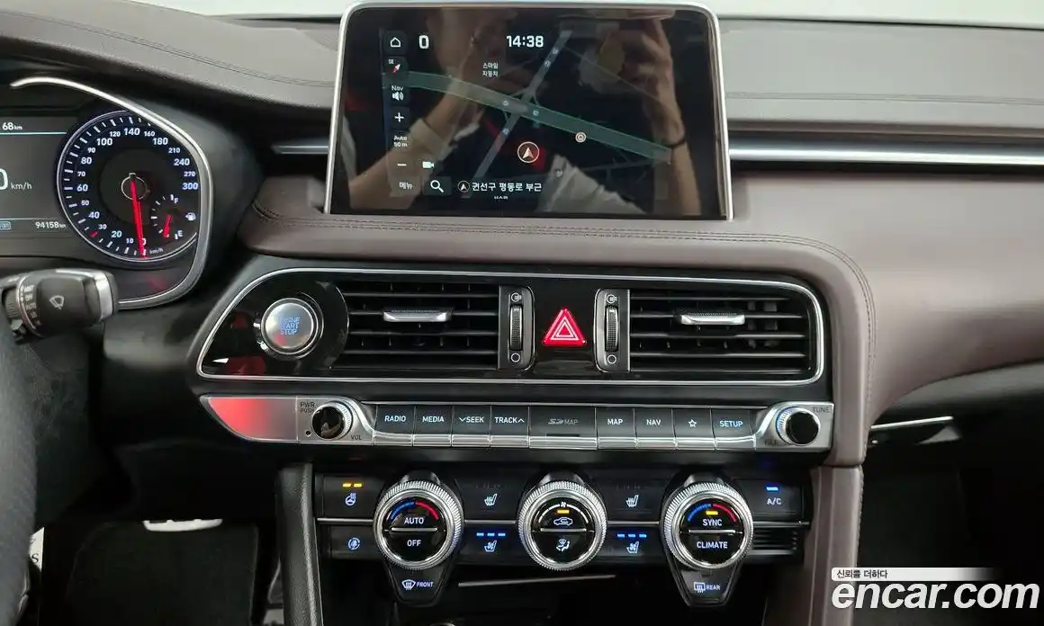 Genesis G70 2020 2.0 автомат (гидро), фото 14