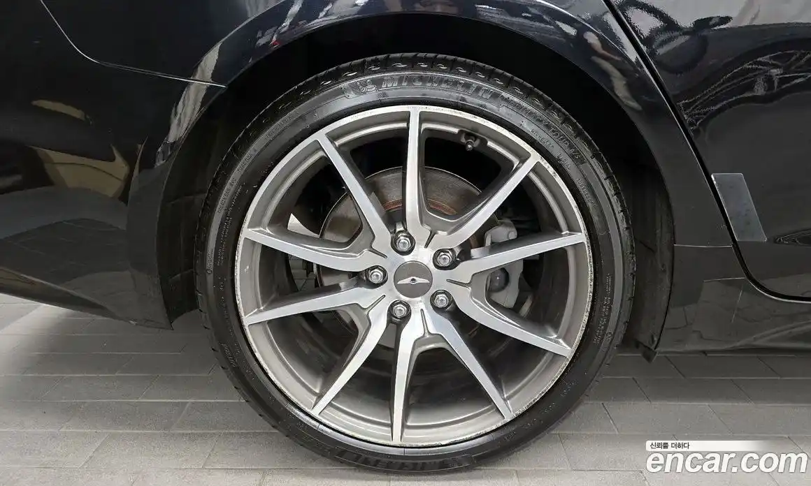 Genesis G70 2020 2.0 автомат (гидро), фото 5