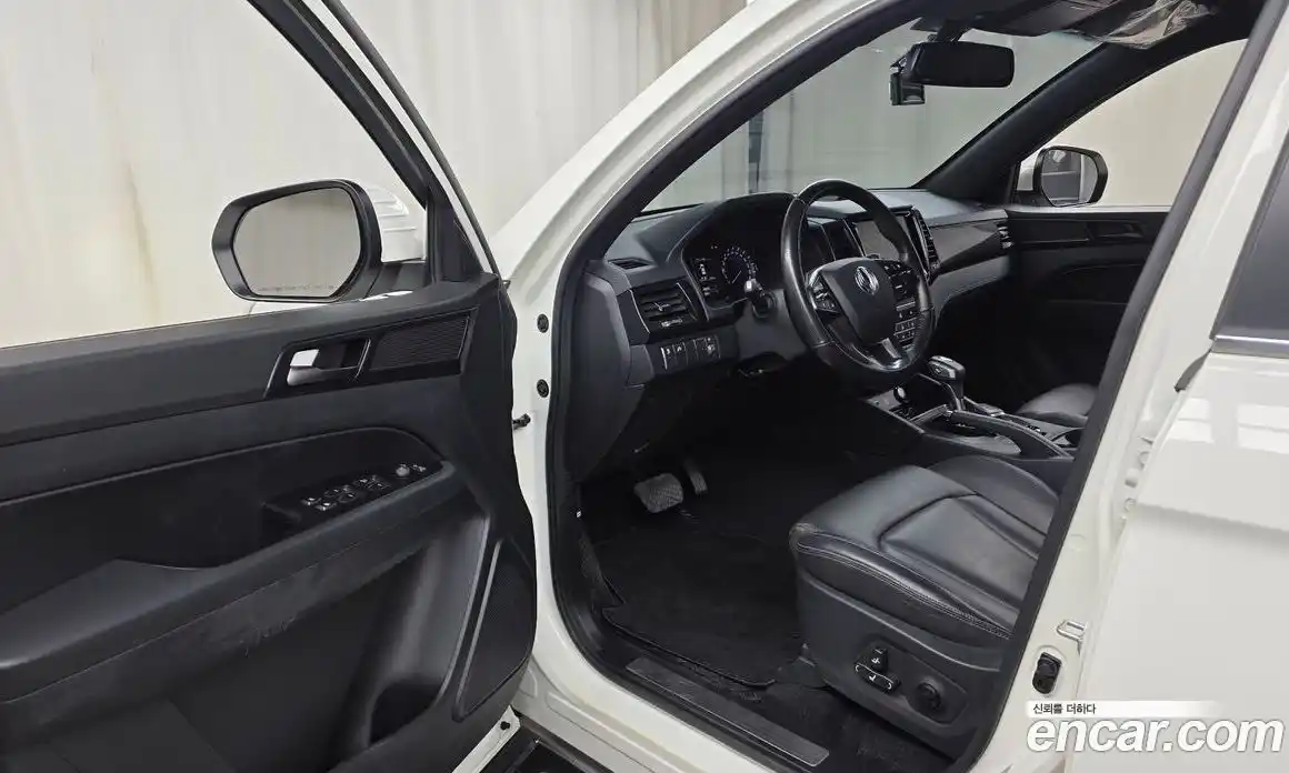 SsangYong Rexton 2020 2.2 автомат (гидро), фото 13