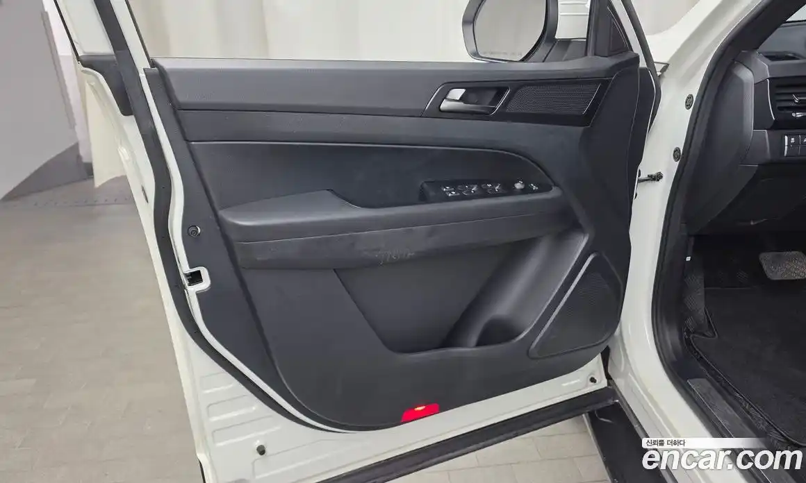 SsangYong Rexton 2020 2.2 автомат (гидро), фото 14
