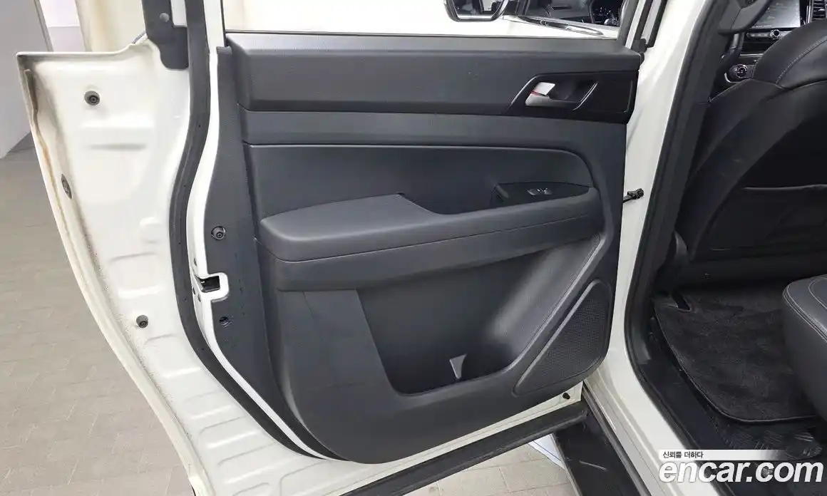 SsangYong Rexton 2020 2.2 автомат (гидро), фото 15