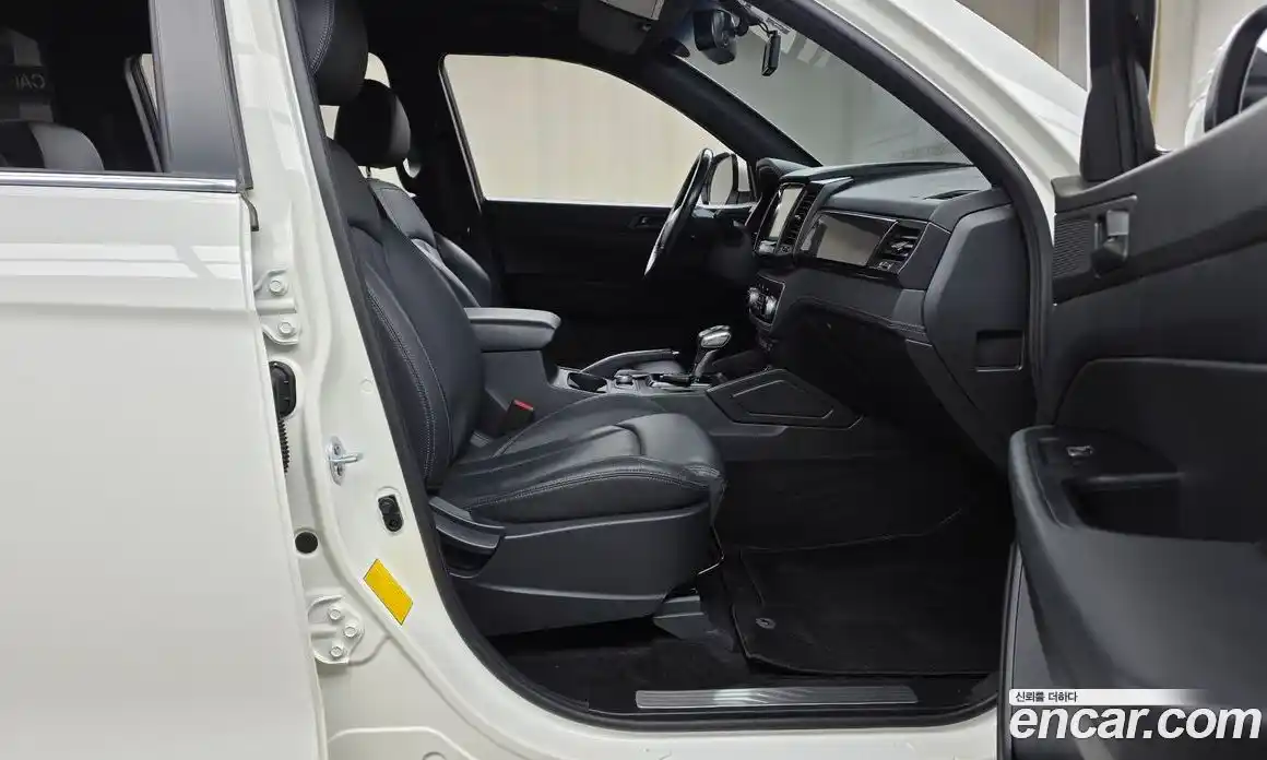 SsangYong Rexton 2020 2.2 автомат (гидро), фото 16