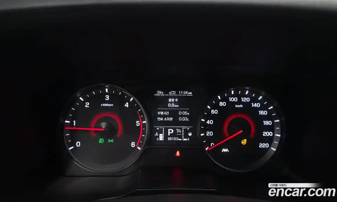 SsangYong TIBOLI 2020 1.6 автомат (гидро), фото 11
