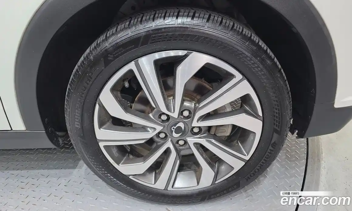 SsangYong TIBOLI 2020 1.6 автомат (гидро), фото 7