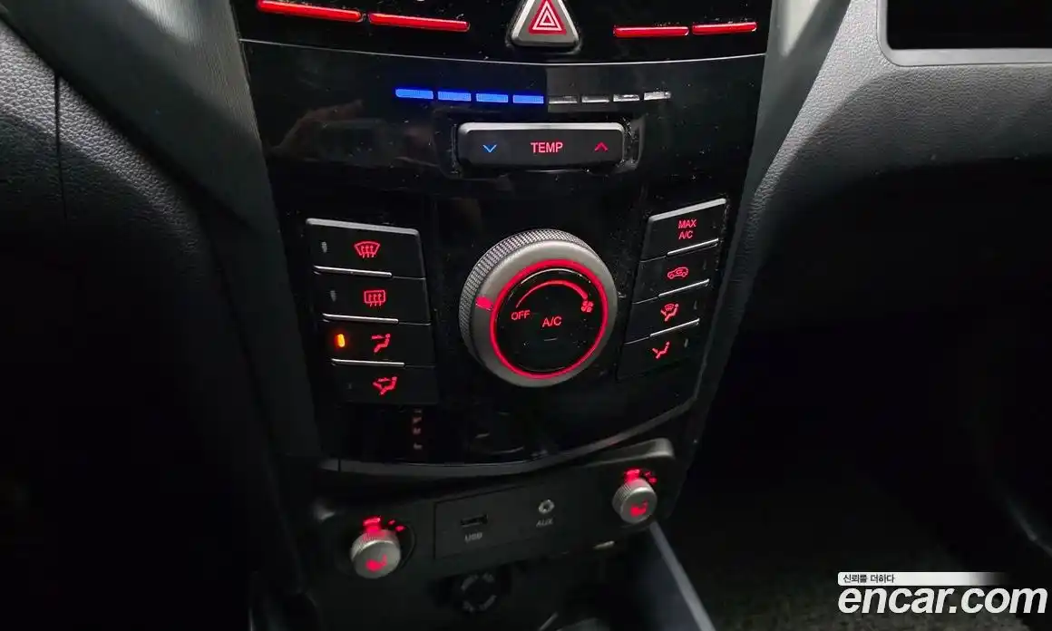 SsangYong TIBOLI 2018 1.6 автомат (гидро), фото 23
