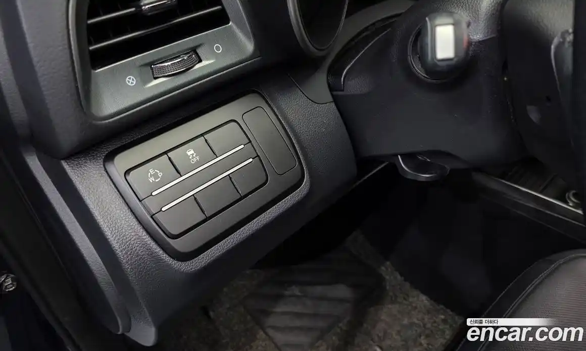 SsangYong TIBOLI 2018 1.6 автомат (гидро), фото 28