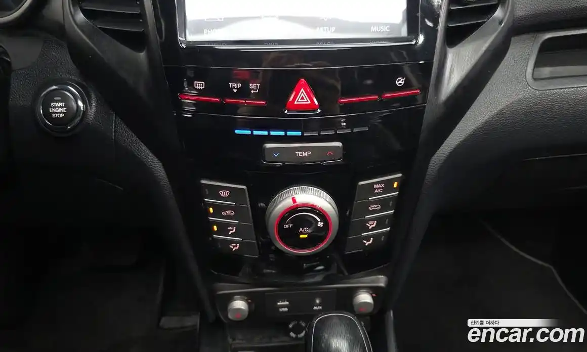 SsangYong TIBOLI 2016 1.6 автомат (гидро), фото 17