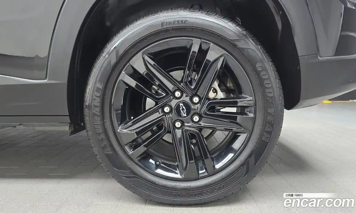 Chevrolet Trax 2023 1.2 автомат (гидро), фото 7