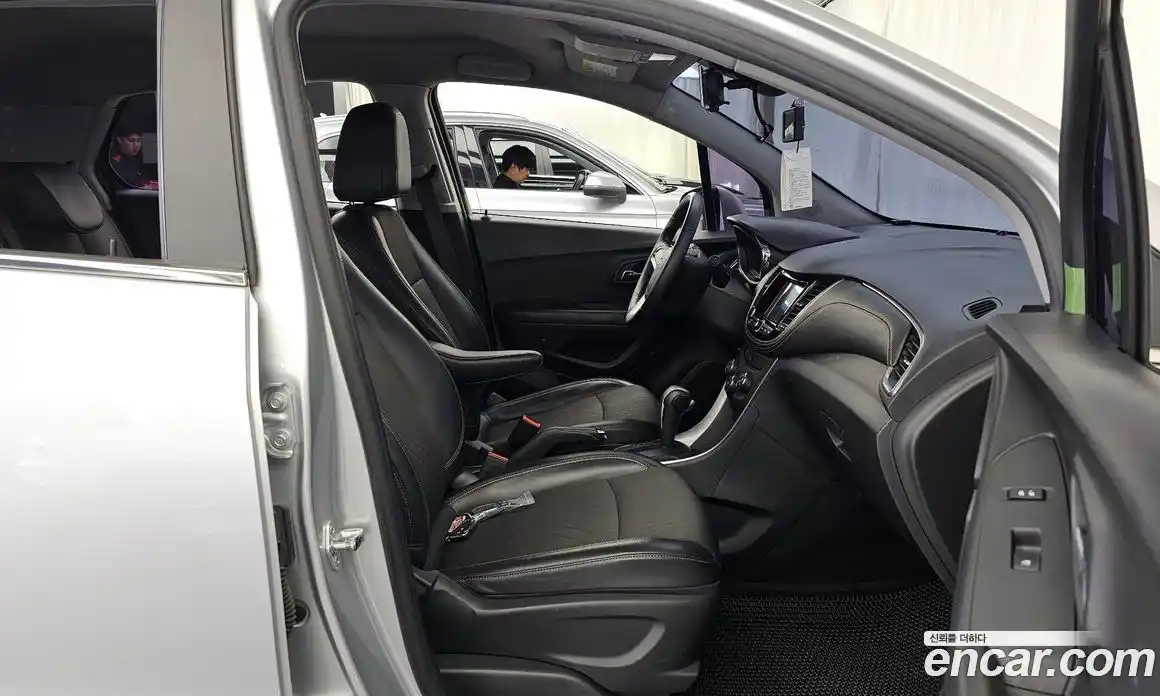 Chevrolet Trax 2017 1.4 автомат (гидро), фото 17