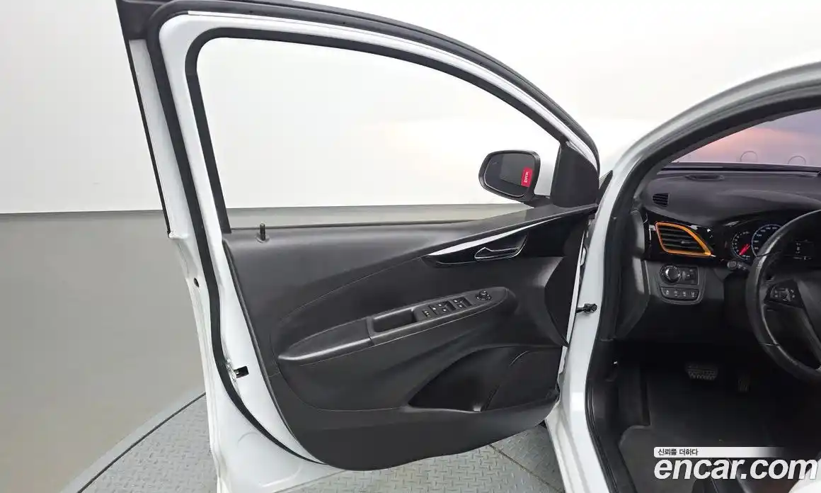 Chevrolet Spark 2018 1.0 автомат (гидро), фото 14