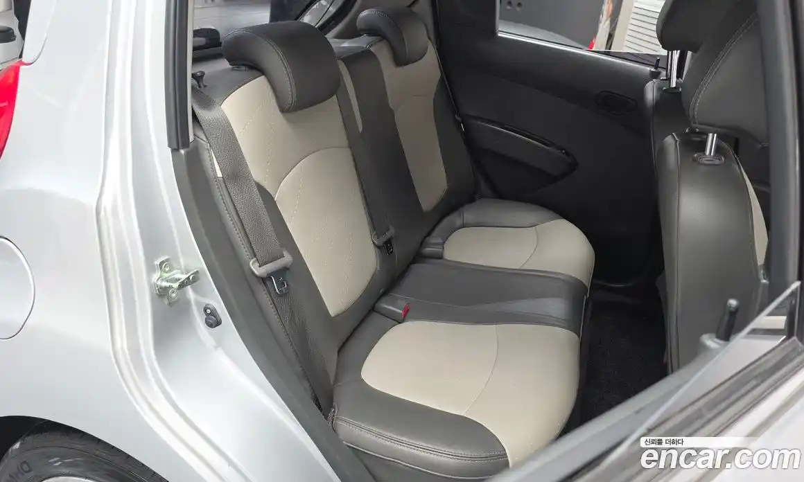 Chevrolet Spark 2014 1.0 автомат (гидро), фото 16