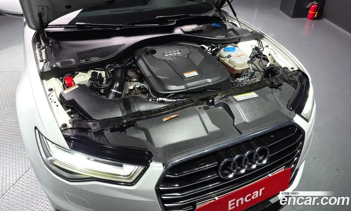 Audi A6 2015 2.0 автомат (гидро), фото 6