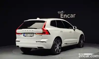 Volvo XC60 2019 2.0 автомат (гидро), миниатюра 2