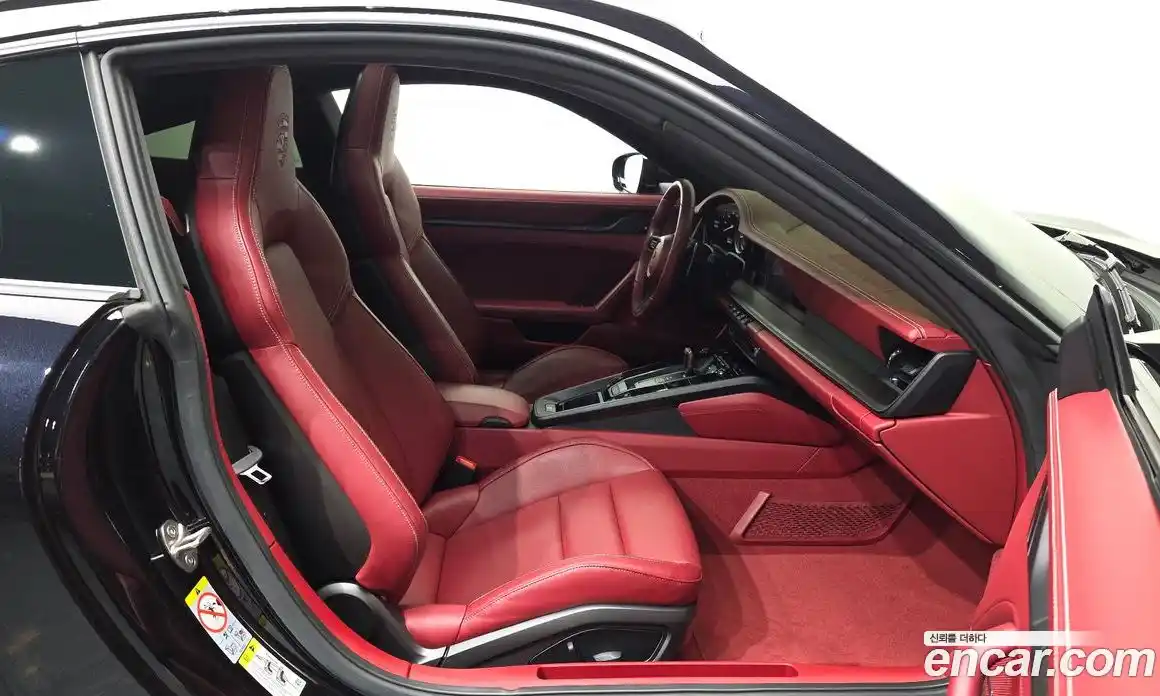 Porsche 911 2024 3.6 автомат (гидро), фото 17