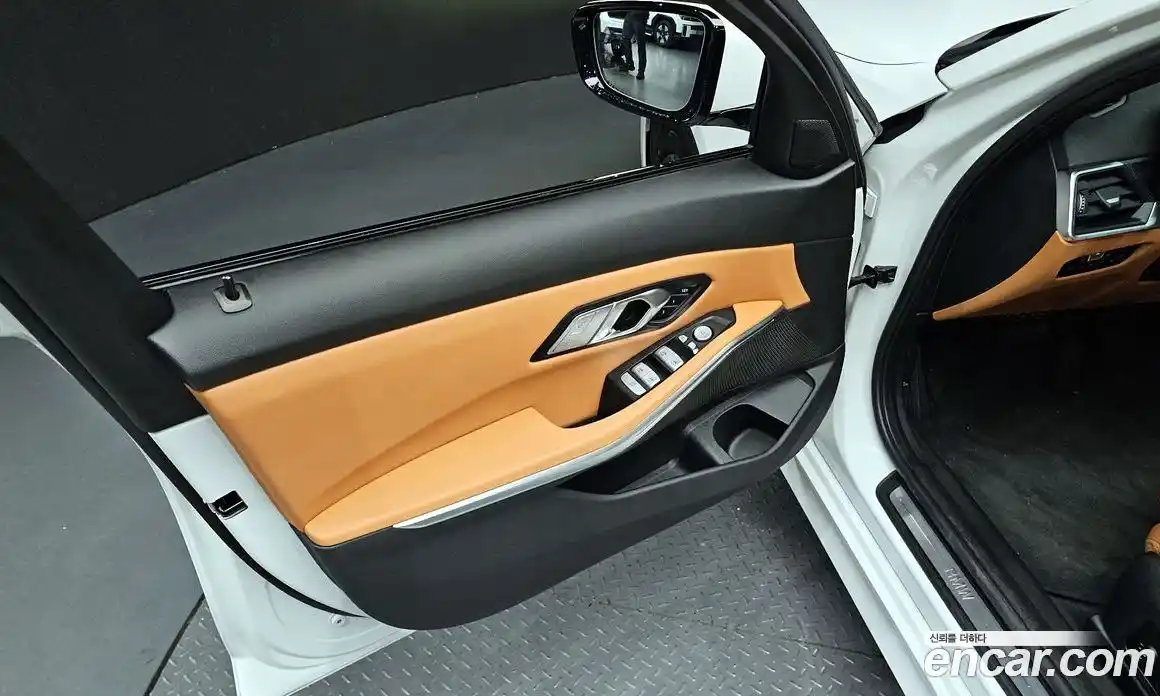 BMW 3 серия 2024 2.0 автомат (гидро), фото 13