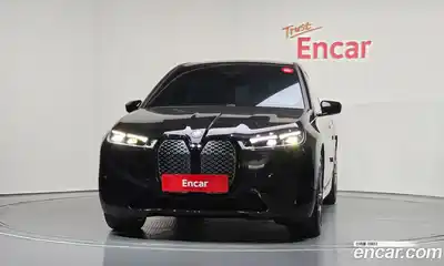 BMW iX 2023 0.3 автомат (гидро), миниатюра 3